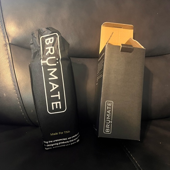 BrüMate Nav Tumbler Sandstone Bloom Collection - Picture 3 of 7